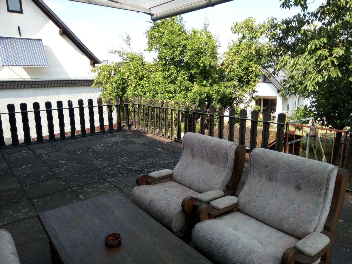 Niederburg Haus Stefanieヴィラ エクステリア 写真